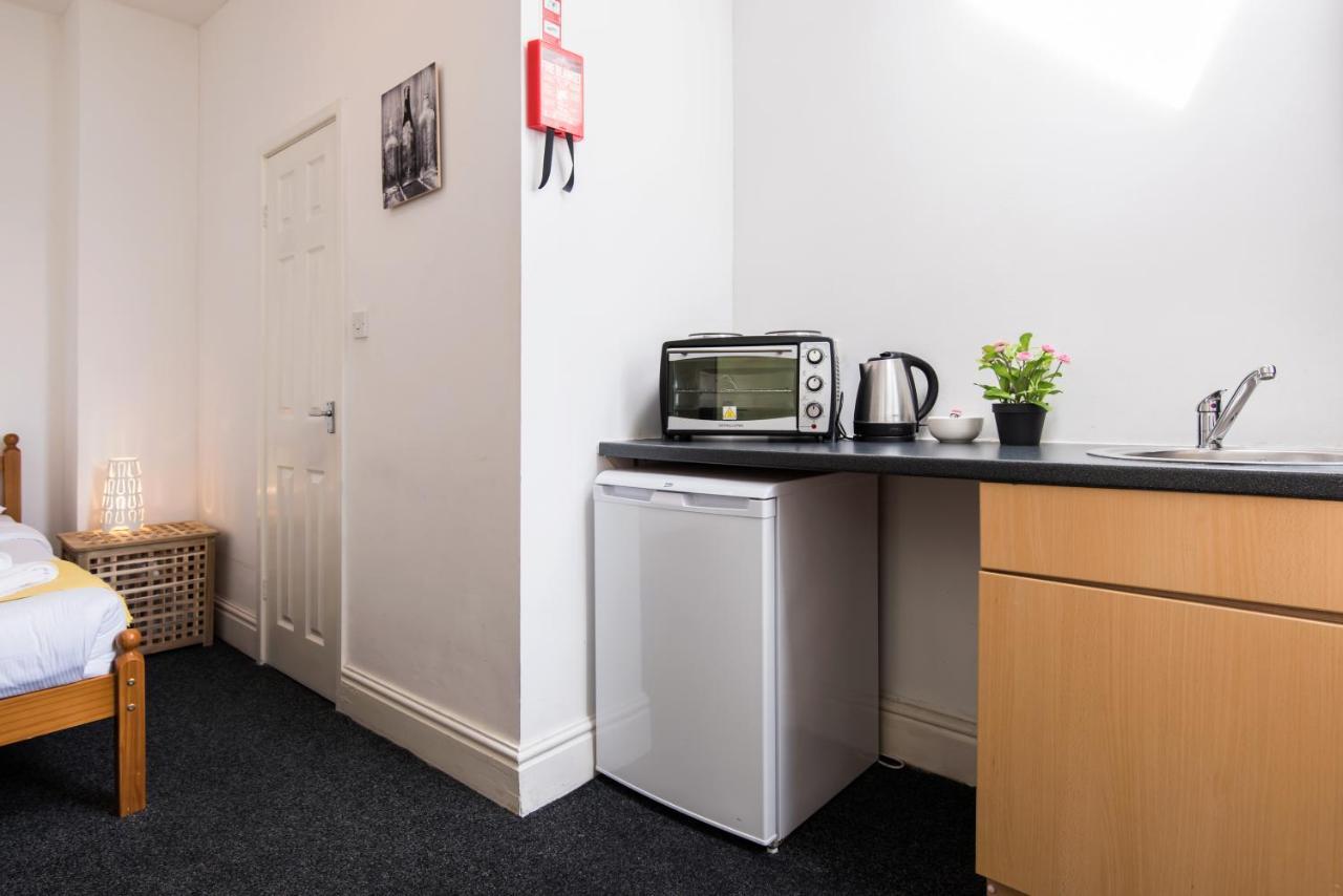 Ody Hammersmith Studios London Bilik gambar